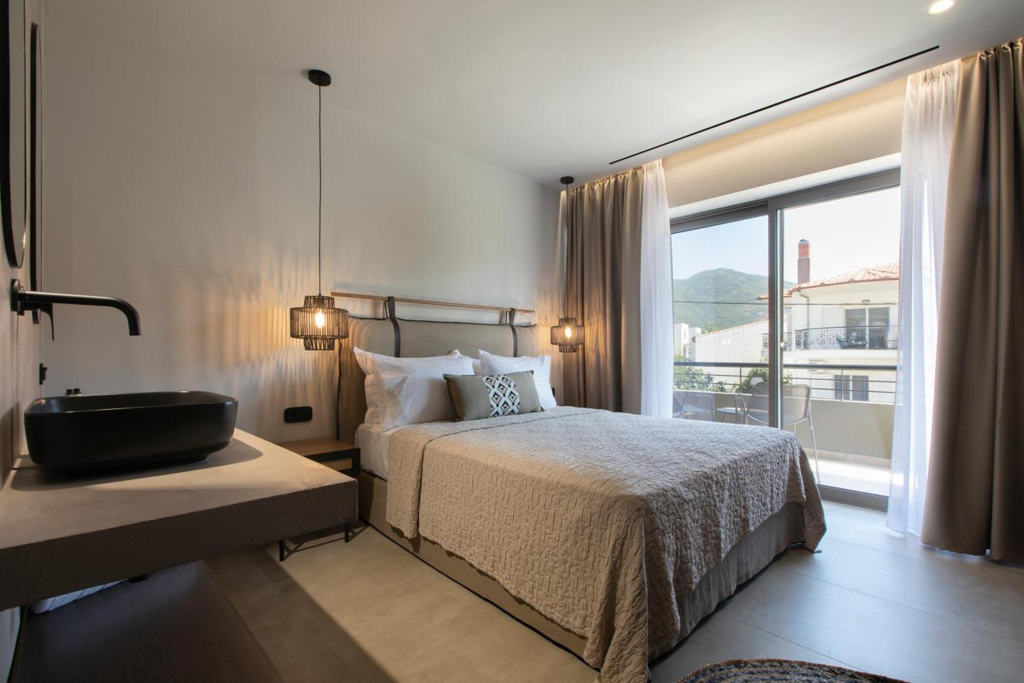 Allonda Seafront Experience Stavros  Exterior photo